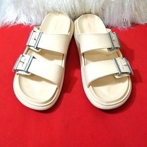 VINCE SANDALS